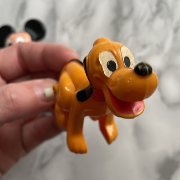 Vintage Mickey and Pluto toys 1997 - pluto does not work - Picture 8 of 8